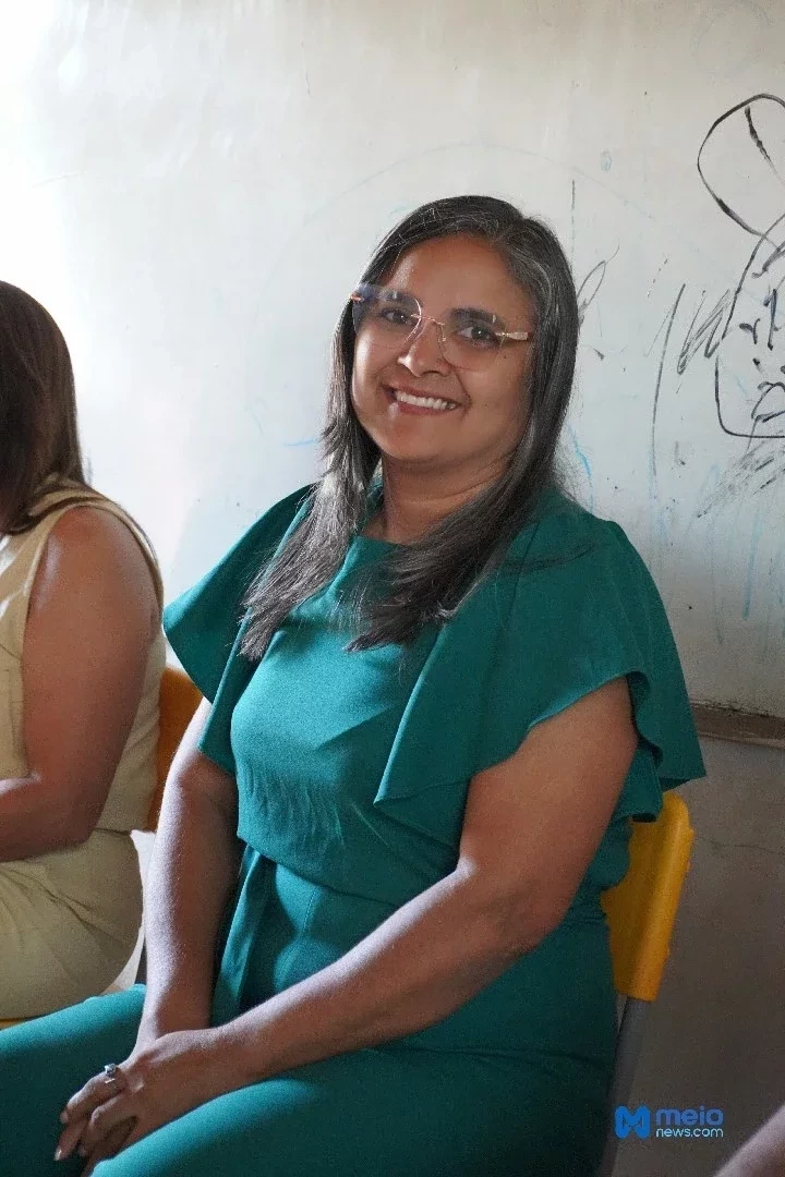 Maria do Socorro (Secretária de Educação).