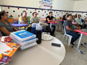 Secretaria Municipal de Educação realizou hoje uma reunião com o Tema: Busc - Imagem 3