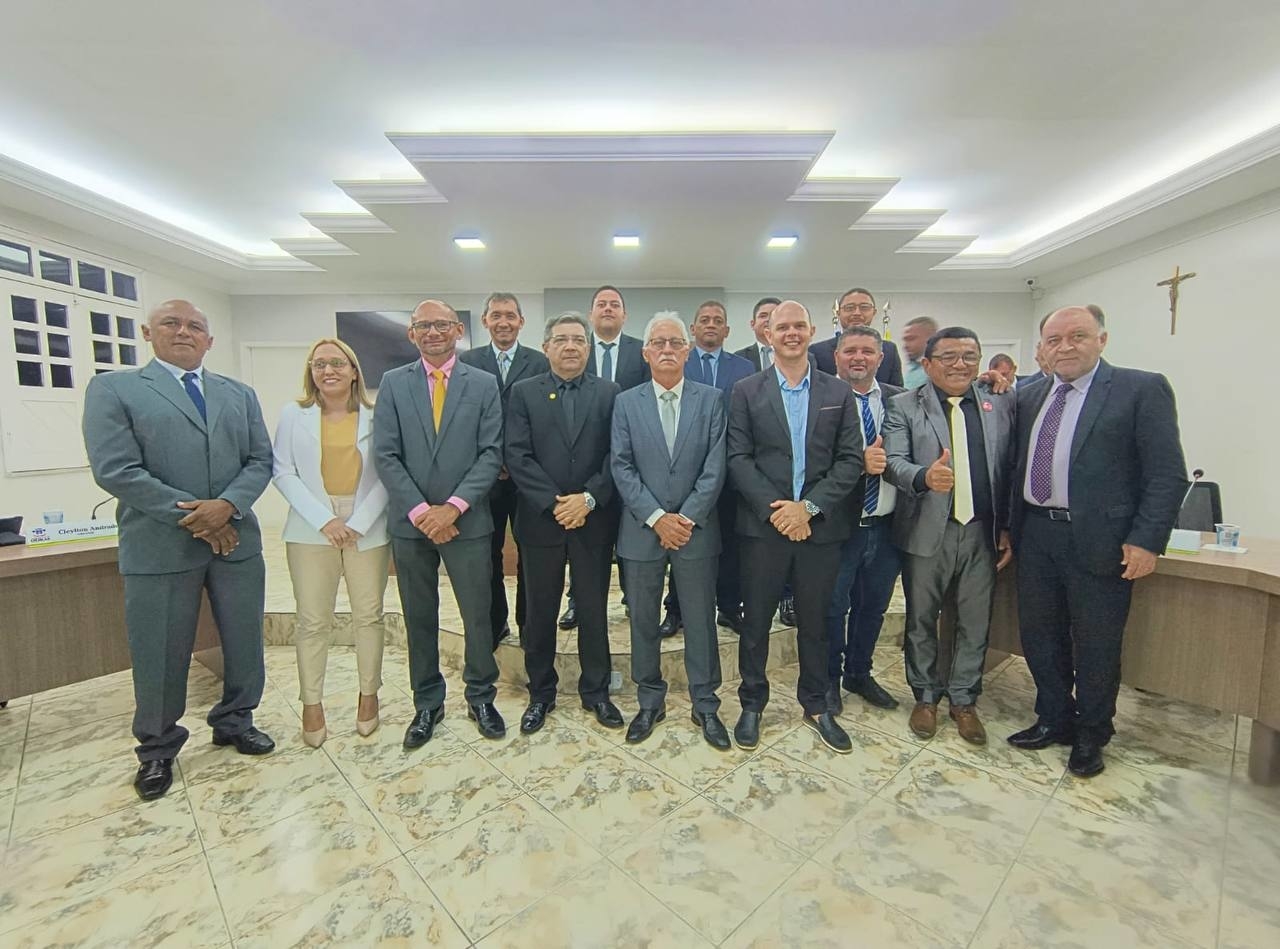 Câmara Municipal entrega novos títulos de Cidadania Oeirense