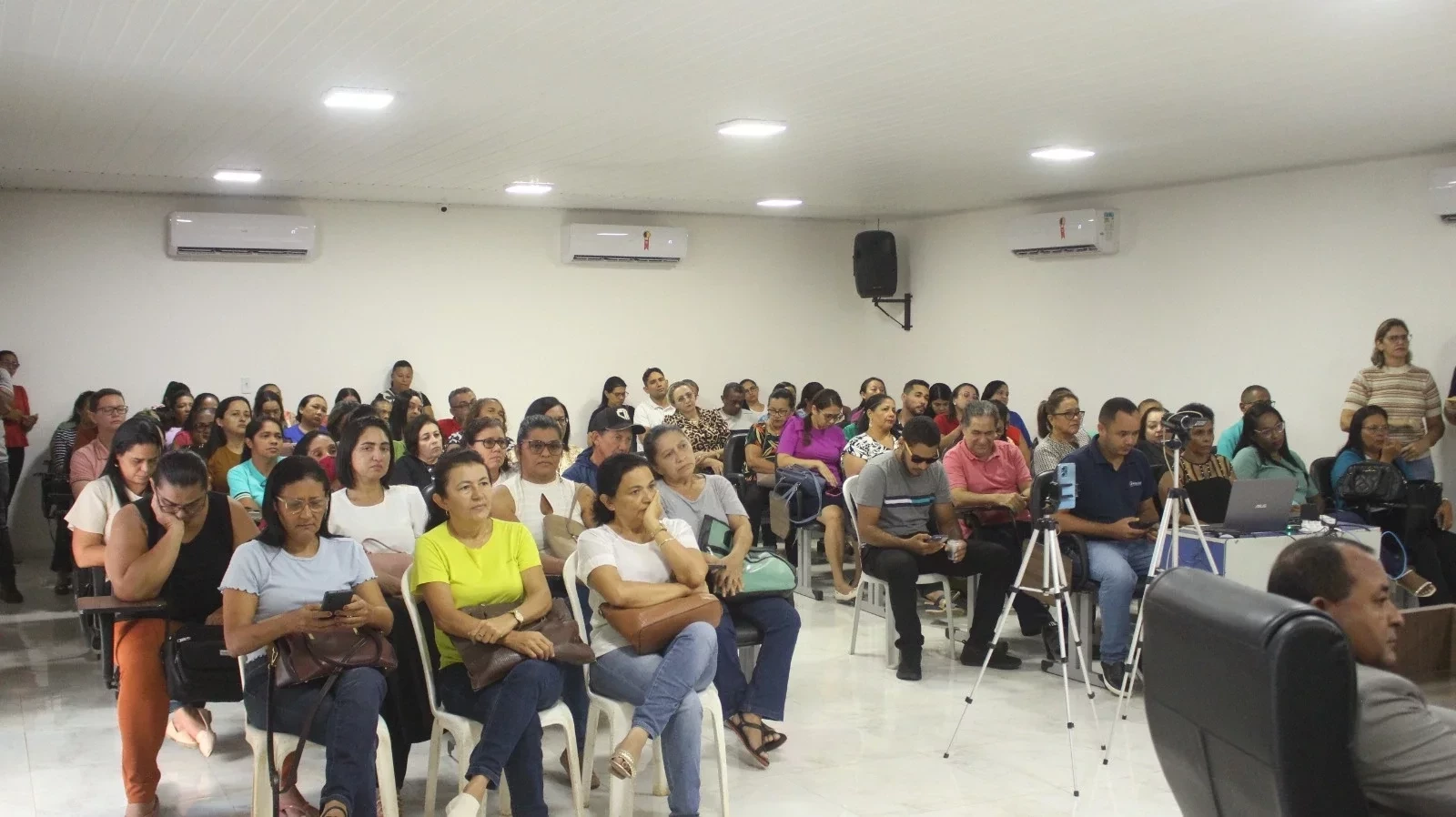 Prefeito de Uruçuí Anuncia Unificação do 2º Turno para Professores Municipa - Imagem 2