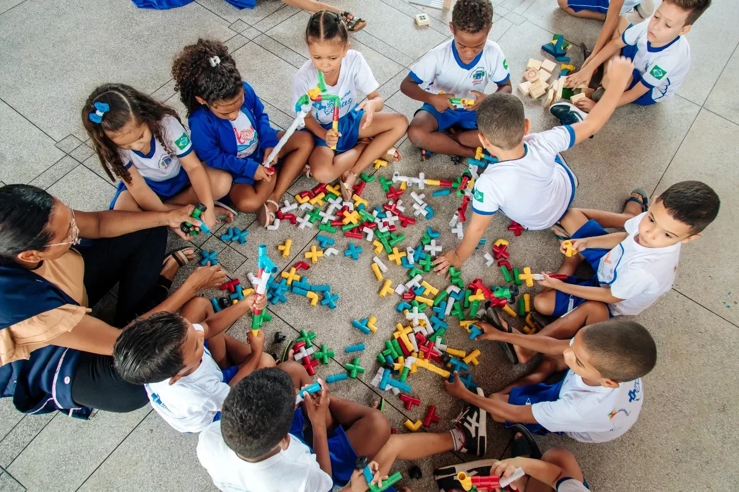 Educação Municipal investe e estrutura brinquedotecas das escolas em Oeiras - Imagem 4