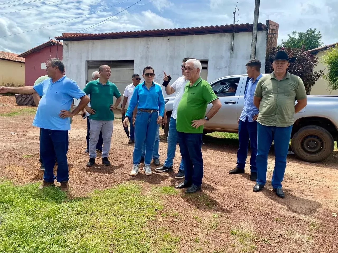 Prefeitura realiza visita técnica ao local onde funcionará a ETE. - Imagem 1