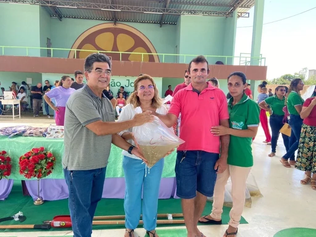 Dia do trabalhador comemorado com várias atividades em São João do Arraial - Imagem 21