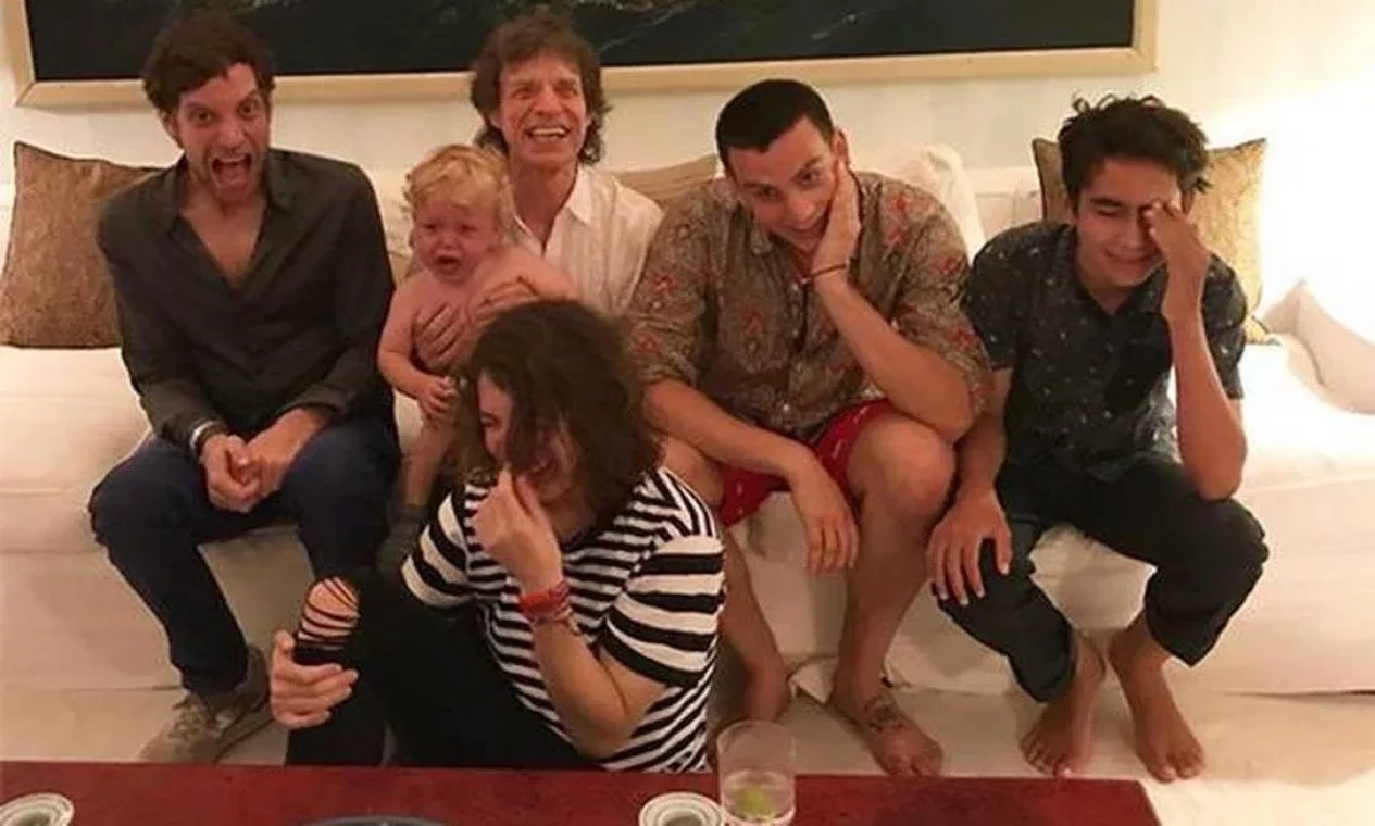 Conheça os famosos que têm uma penca de filhos; brasileiro é recordista - imagem 119579