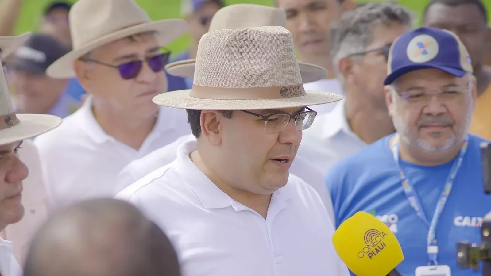 ExpoSoja 2024: Segundo Dia Destaca Inauguração de Rodovia pelo Governador - Imagem 6