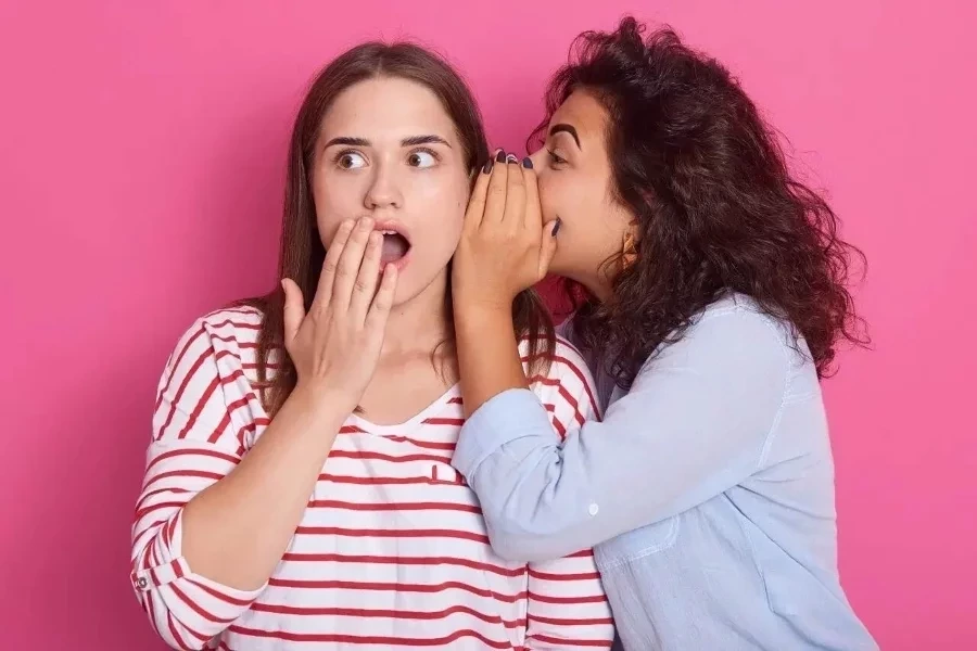 Fofoqueiros! os signos do zodíaco que não sabem guardar segredos