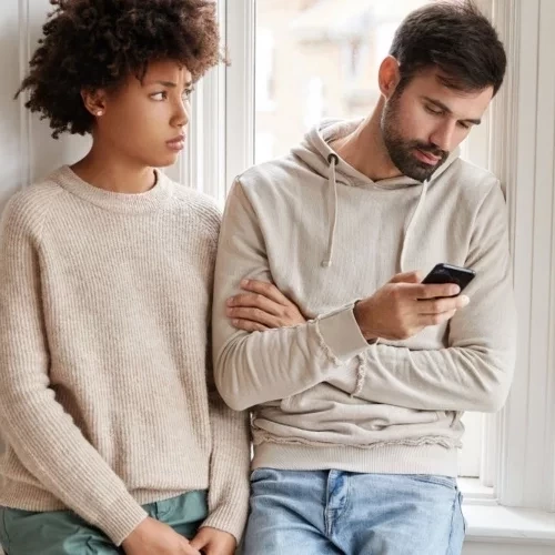 Não vai dar namoro: conheça os três signos que têm pavor de compromisso - imagem 120347