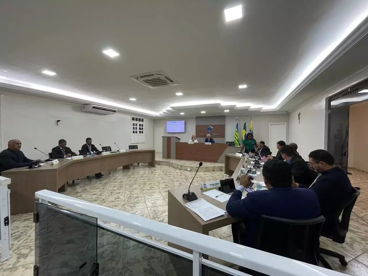 Câmara Municipal entra em recesso aprovando novos projetos de lei em Oeiras - Imagem 1