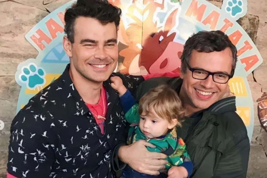 Dia do Orgulho LGBTQIA+: Casais famosos que você provavelmente não sabia - imagem 120674