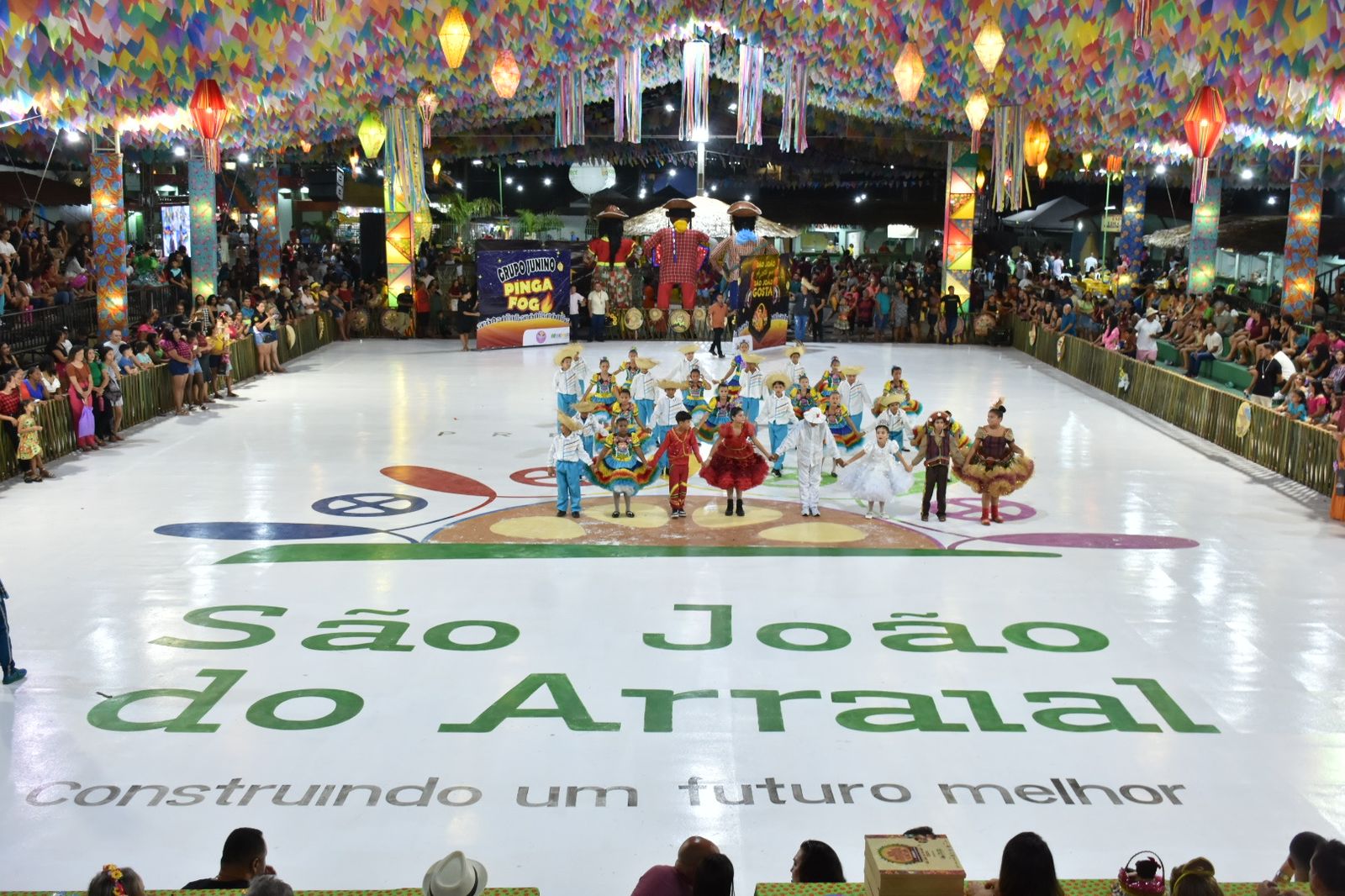 Primeira noite do Festival Cultural dos Cocais foi um sucesso
