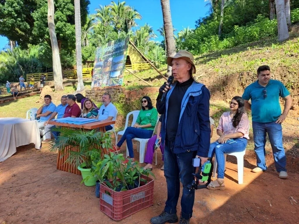 Vilma Lima assina ordem de serviço do primeiro parque ambiental municipal - Imagem 12