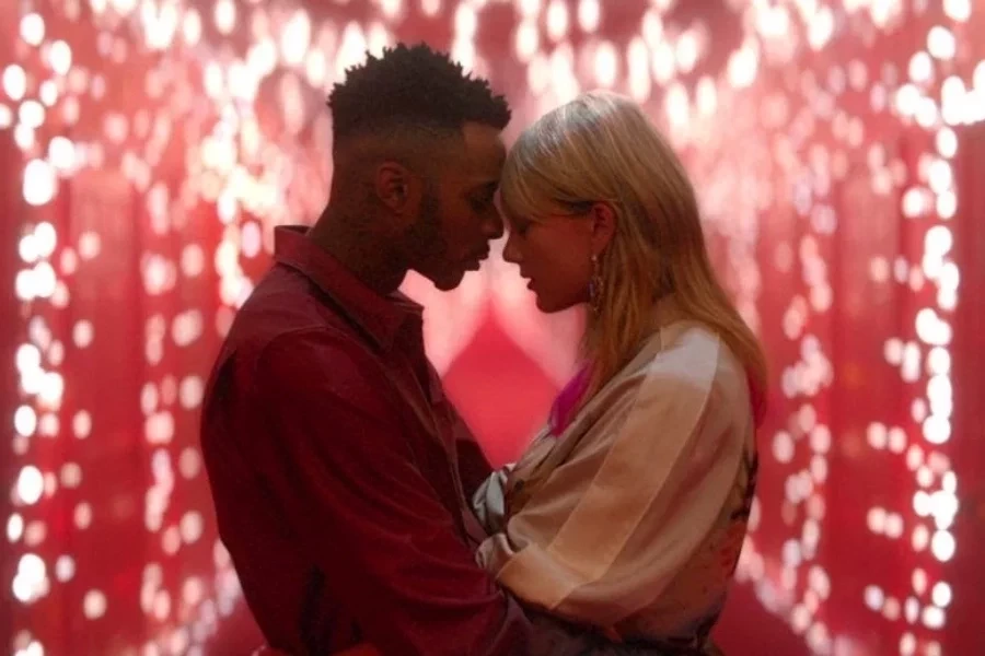 Os 3 signos que vão encontrar um amor em agosto; o último é o mais sortudo!