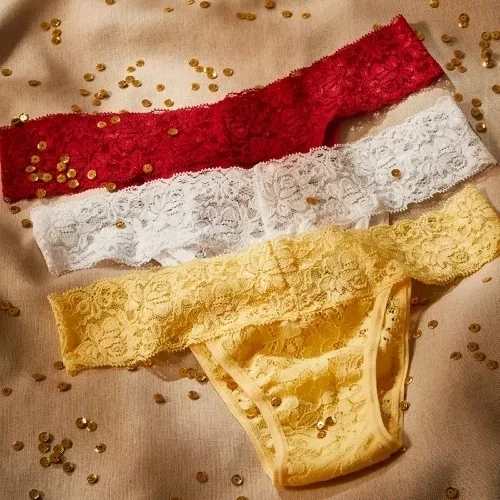 Saiba qual a cor de calcinha ideal para cada signo atrair coisas boas em agosto! - imagem 121894