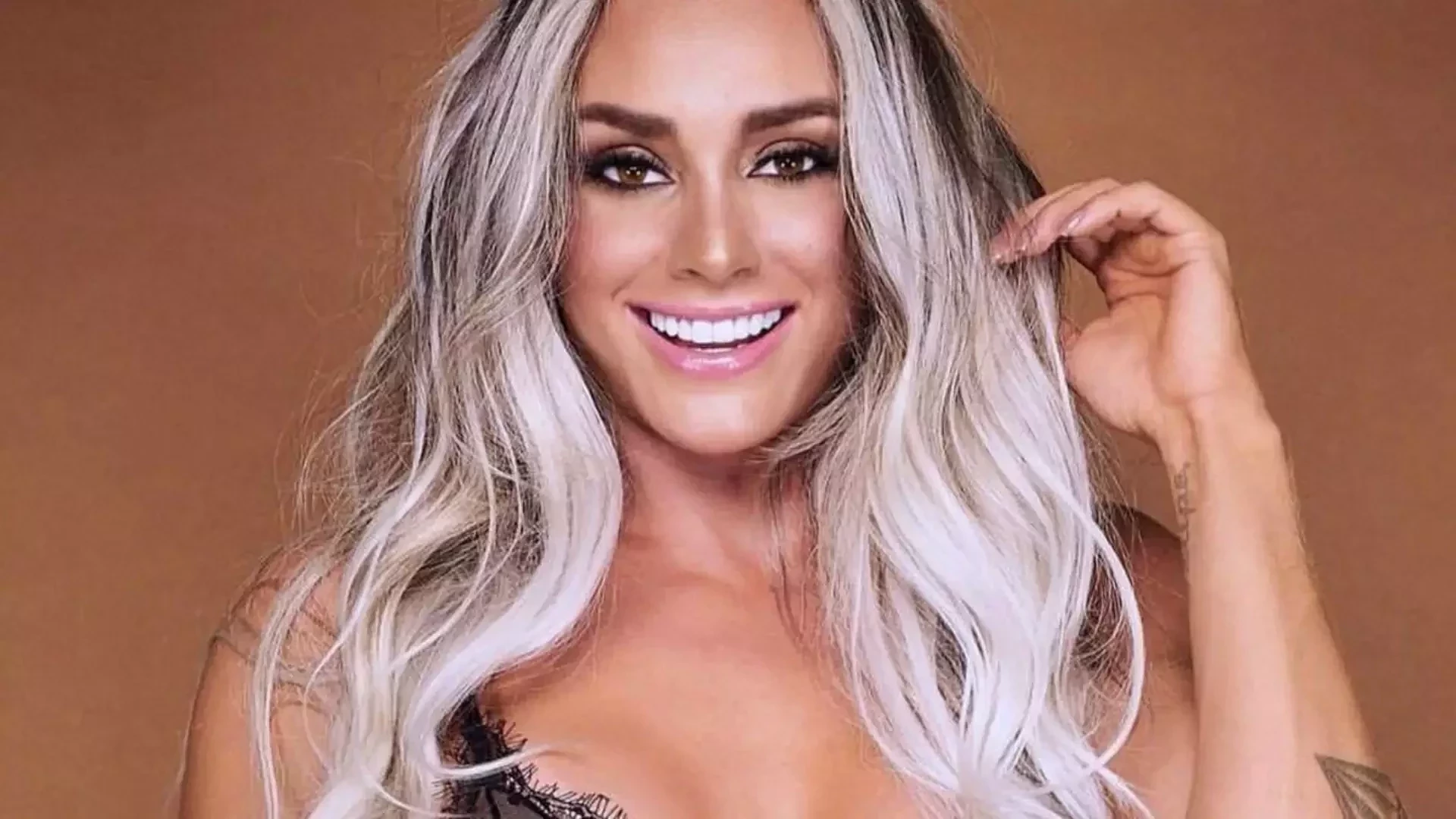 Xuxa e outras famosas que chocaram ao falar sobre sexo anal  - imagem 121930