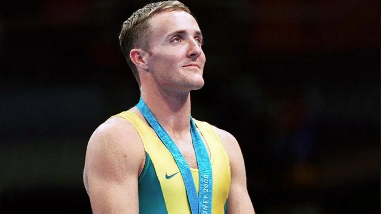 Conheça os famosos que convivem com HIV; tem brasileiro na lista!  - imagem 122909