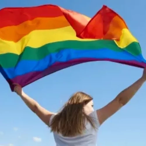 Saiba quais os 3 signos mais gays do zodíaco; o último é o mais alegre! - imagem 123574
