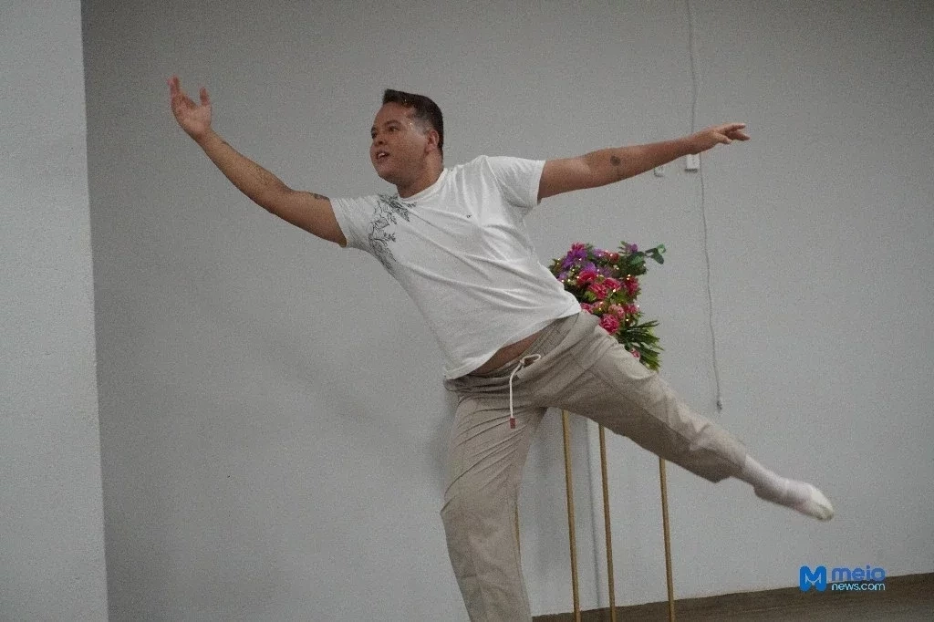 Itainópolis: Grupo Ballet Encanta Público em  primeira mostra de balé. - Imagem 6