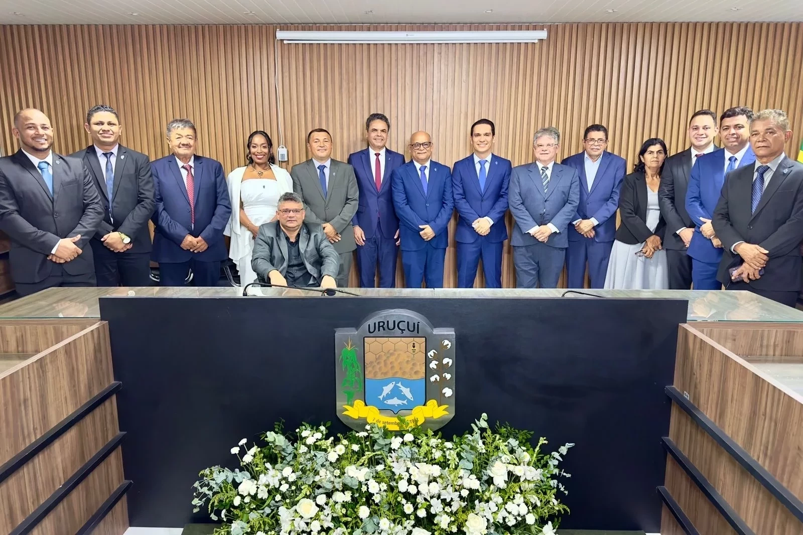 Dr. Gilberto Jr. toma posse como prefeito de Uruçuí - Imagem 2