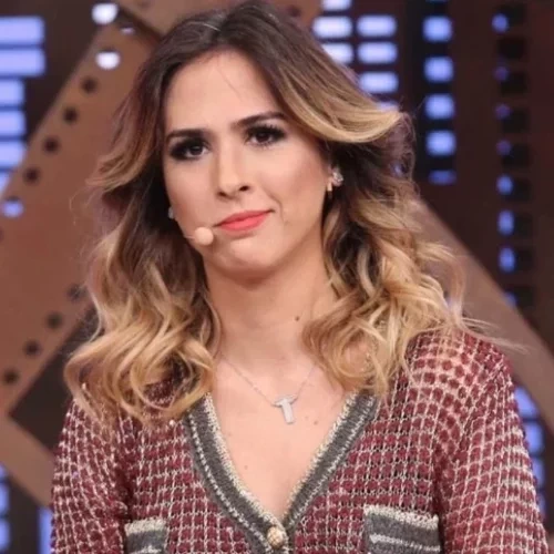 Anitta, Sandy e Joelma: quem são as famosas brasileiras mais baixinhas?  - imagem 127274