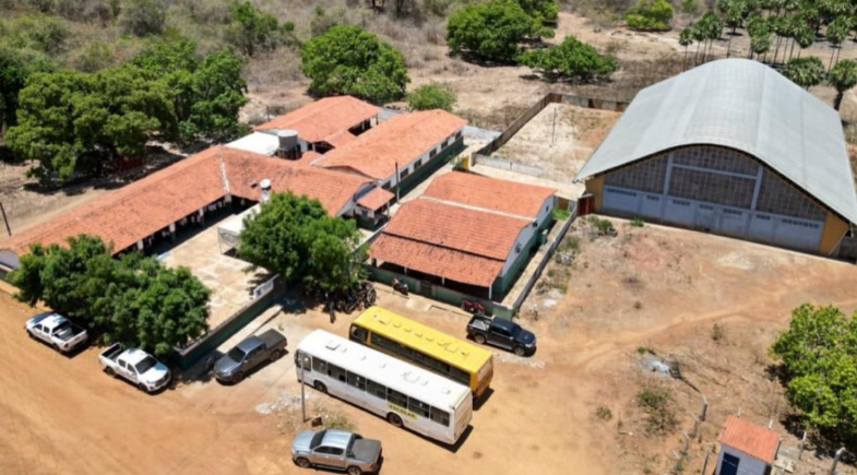 Prefeitura de Castelo do Piauí realiza ampliação de escolas da zona rural do município 