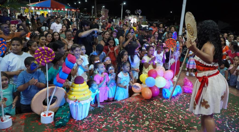 Prefeitura de Cristino Castro realiza festa em comemoração ao Dia das Crianças