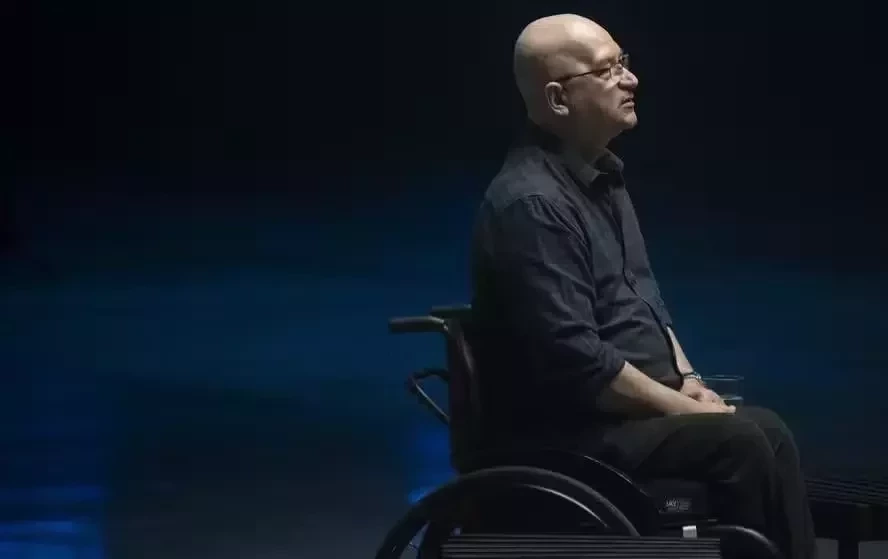 Famosos que sobreviveram a graves acidentes; tem cantora na lista!  - imagem 134751