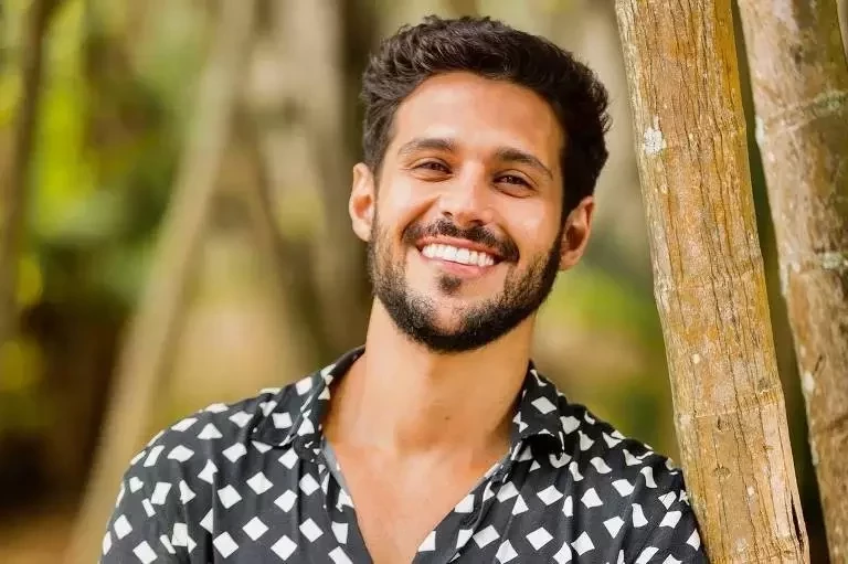 Famosos que sobreviveram a graves acidentes; tem cantora na lista!  - imagem 134746