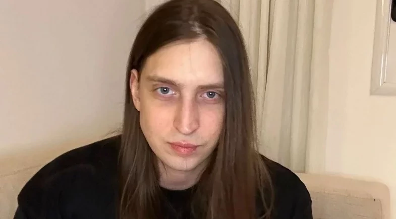 Felca leva X e Facebook à Justiça após ser alvo de campanha de ódio nas redes