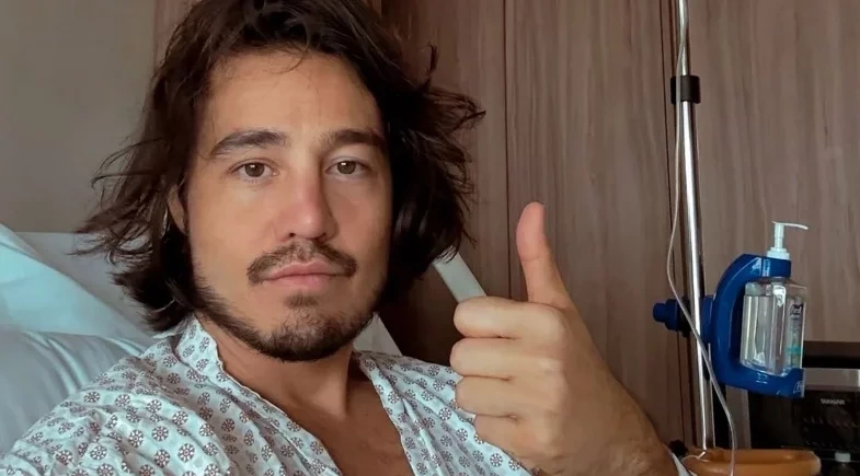 Tiago Iorc surpreende fãs ao ser internado às pressas em hospital; saiba o motivo!