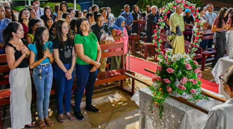 Festejos de Santa Teresa D'Ávila movimentam a população em Lagoa do Barro