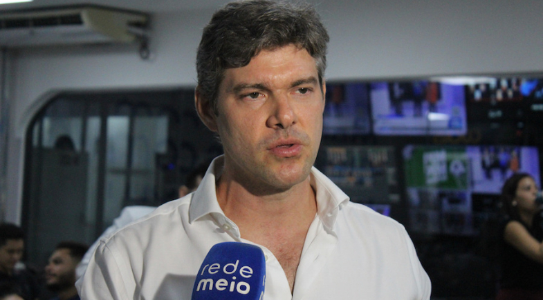 Educação como legado: gestão de Dr. Segundo transforma o futuro de Várzea Grande