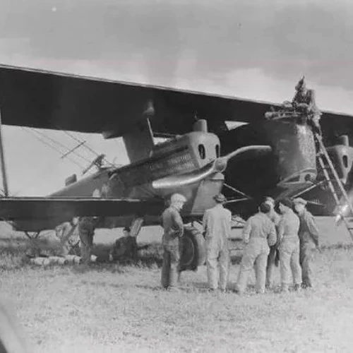 Avião de Hughes