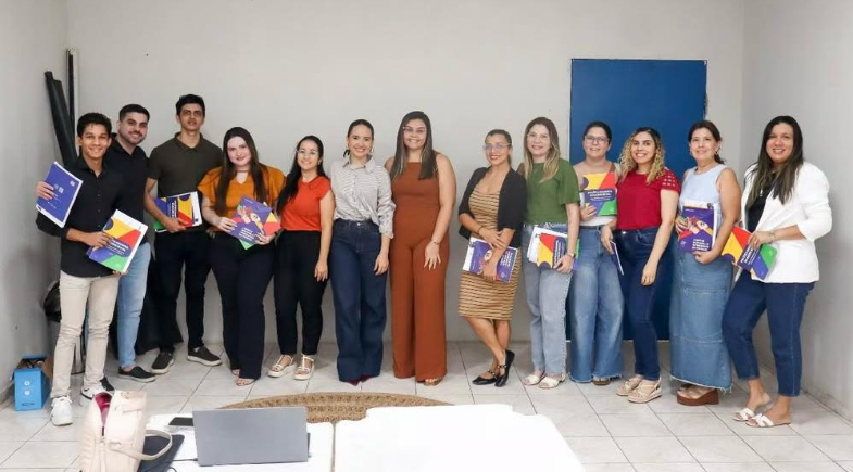 Prefeitura de Luís Correia promove reunião com equipe assistencial sobre novos indicadores de saúde bucal