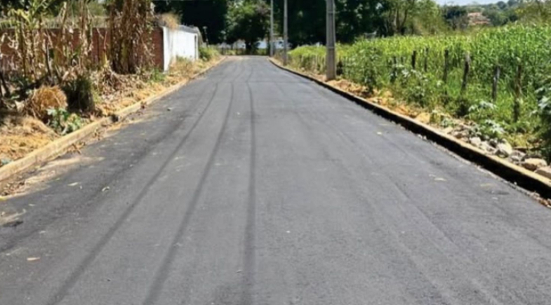 Prefeitura de São Pedro avança em  obras de pavimentação asfáltica em ruas do município