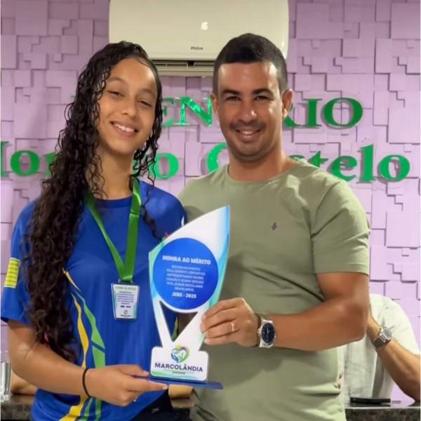 Prefeitura de Marcolândia realiza homenagem às atletas que representaram o município nos Jogos Escolares Brasileiros 2025 - Imagem 1