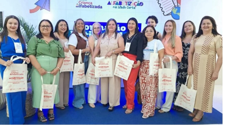 Secretaria de Educação de Olho D’Água participa do II Encontro Formativo em Parnaíba
