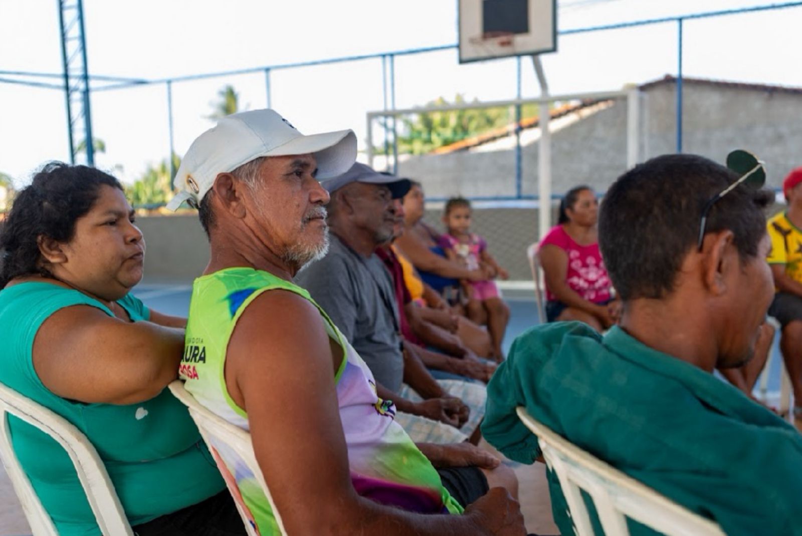  Prefeitura de Parnaíba avança nas ações de fortalecimento das famílias de carvoeiros no município - Imagem 2