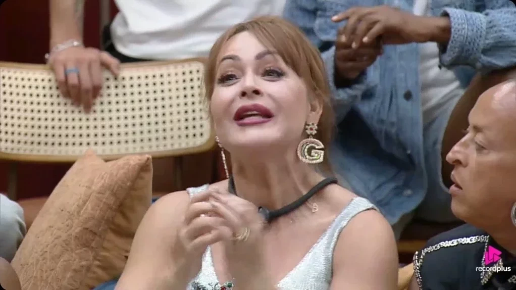 Além de Gaby Spanic, relembre outros participantes que foram expulsos de  'A Fazenda'  - imagem 135036