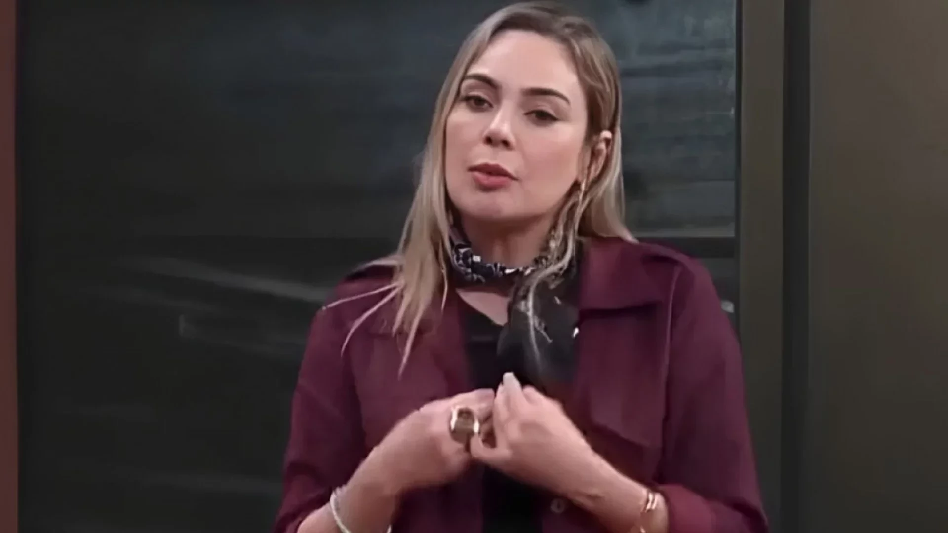 Além de Gaby Spanic, relembre outros participantes que foram expulsos de  'A Fazenda'  - imagem 135037