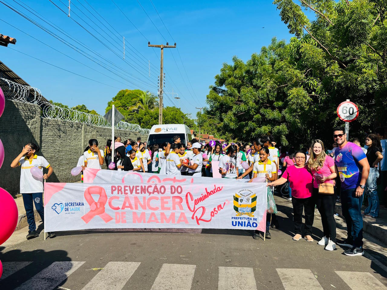 Outubro Rosa: Prefeitura de União realiza Caminhada Amor Pela Vida com serviços gratuitos de saúde - Imagem 3