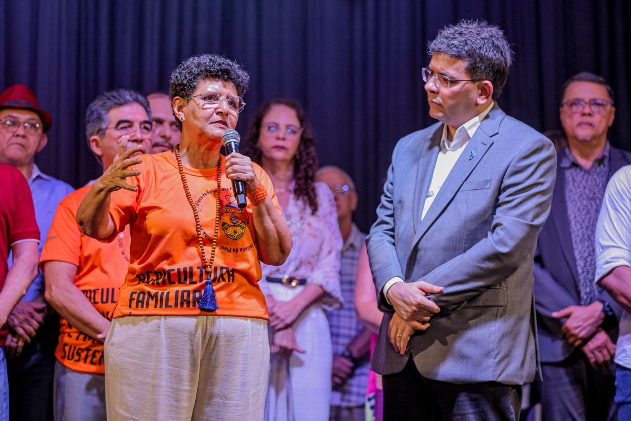 Prefeito Abdoral Melo participa da abertura da II Feira da Agricultura Familiar do Piauí - Imagem 2