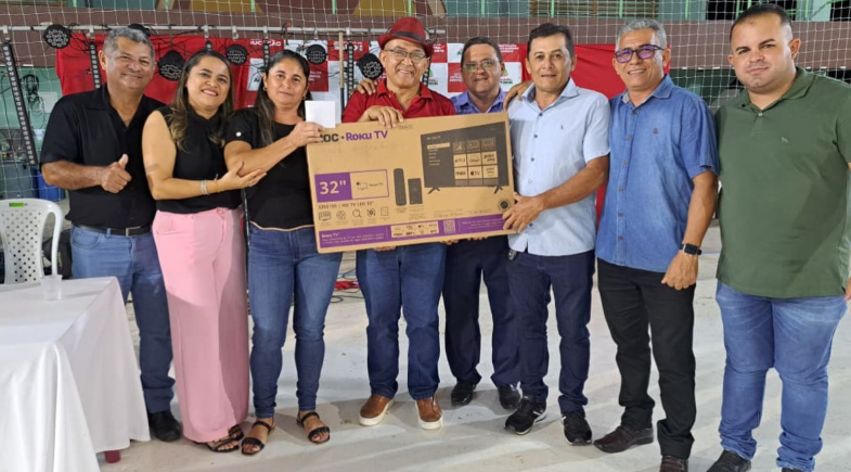 Prefeitura de São João do Arraial promove noite de homenagem e confraternização aos servidores municipais