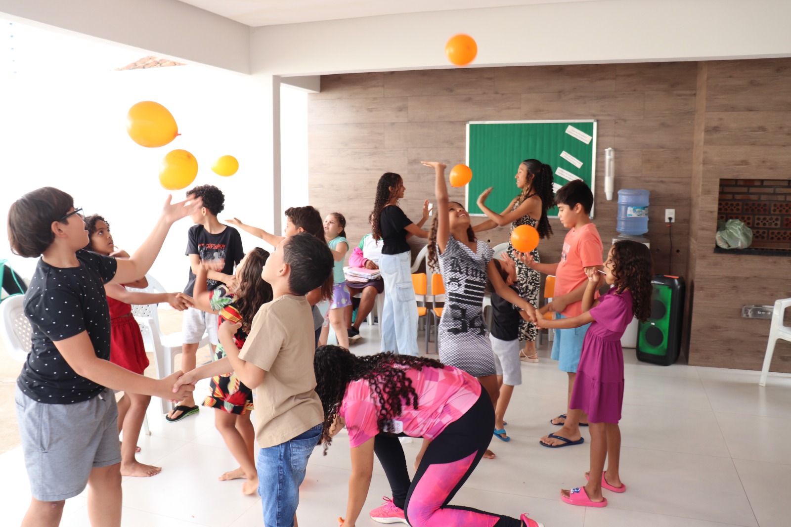 Crianças do SCFV vivenciam tarde de encontro e diversão no CRAS-I - Imagem 3