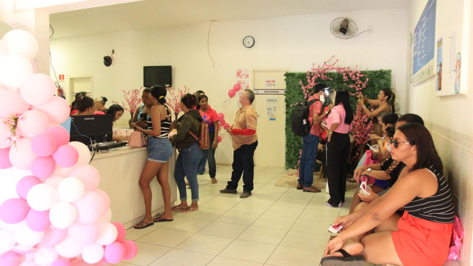 Saúde de Valença realiza Dia D do Outubro Rosa com ampla ação de prevenção à saúde da mulher - Imagem 2