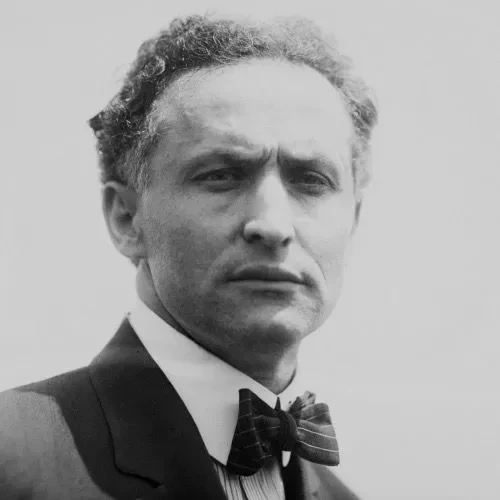 Famosos que morreram tragicamente no Halloween; tem brasileiro na lista! - imagem 135658