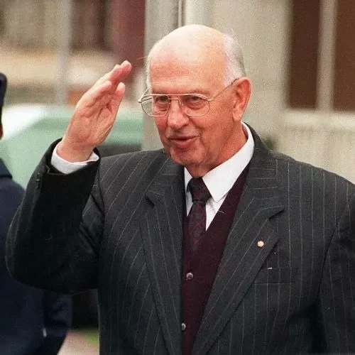 Famosos que morreram tragicamente no Halloween; tem brasileiro na lista! - imagem 135659