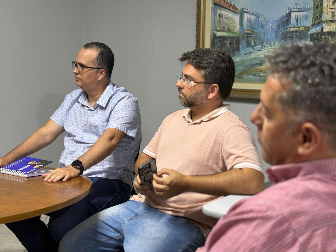 Prefeitura de Parnaíba inicia diálogo com o Sindicato da Saúde para reajuste salarial após 14 anos - Imagem 2