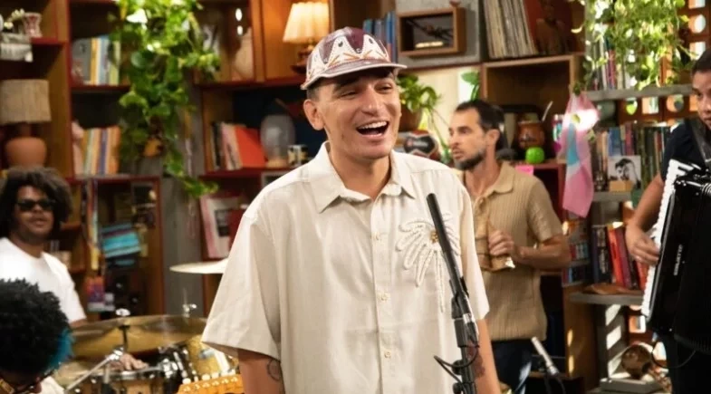 João Gomes estreia oficialmente o Tiny Desk Brasil