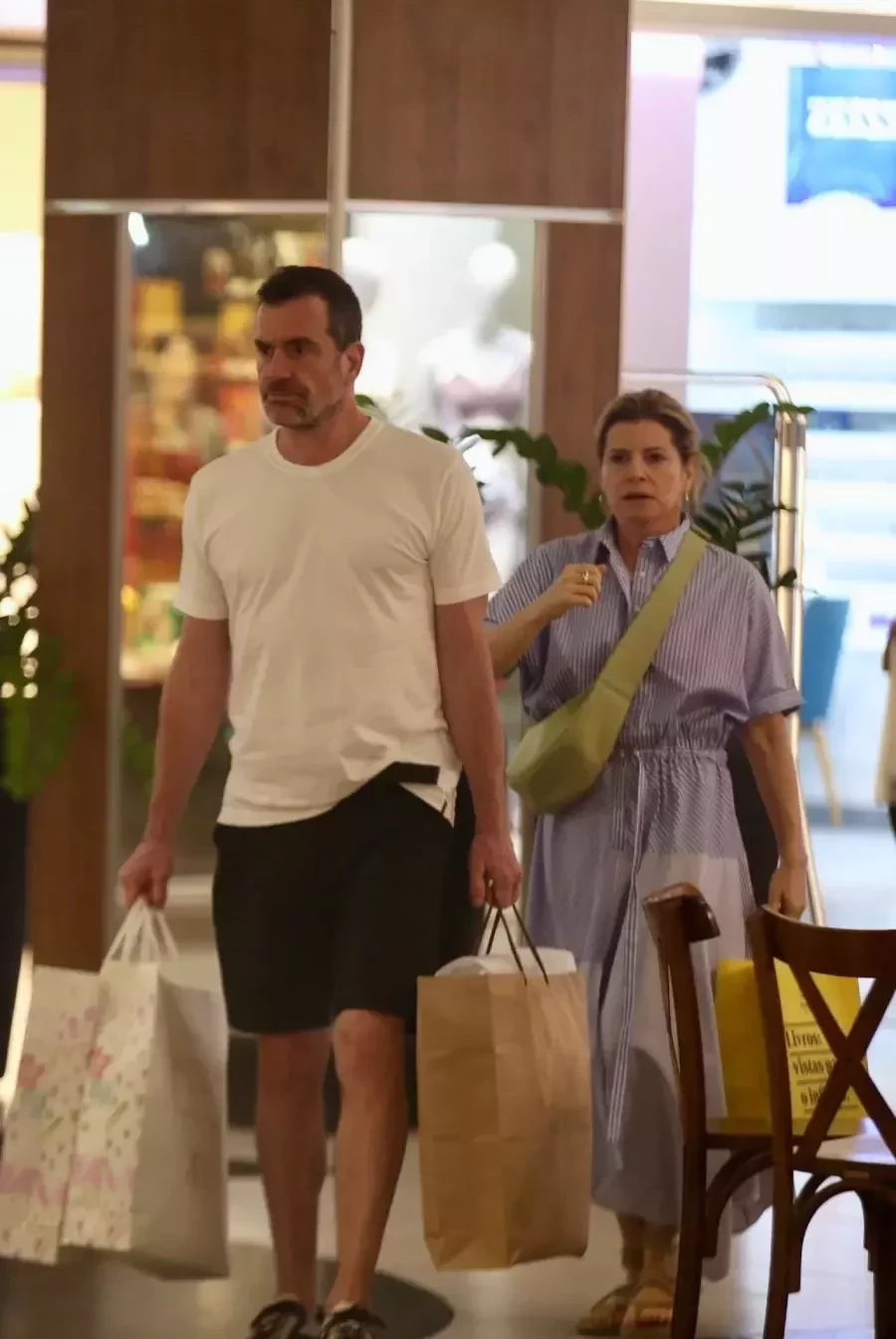 Saiba quem são os ex-amores de Débora Bloch, a Odete Roitman de ‘Vale Tudo’  - imagem 134498