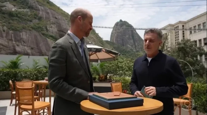 Príncipe William revela a relação dos filhos com celulares: “Eles não tem”